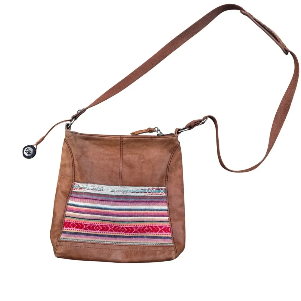 The Sak sak brown